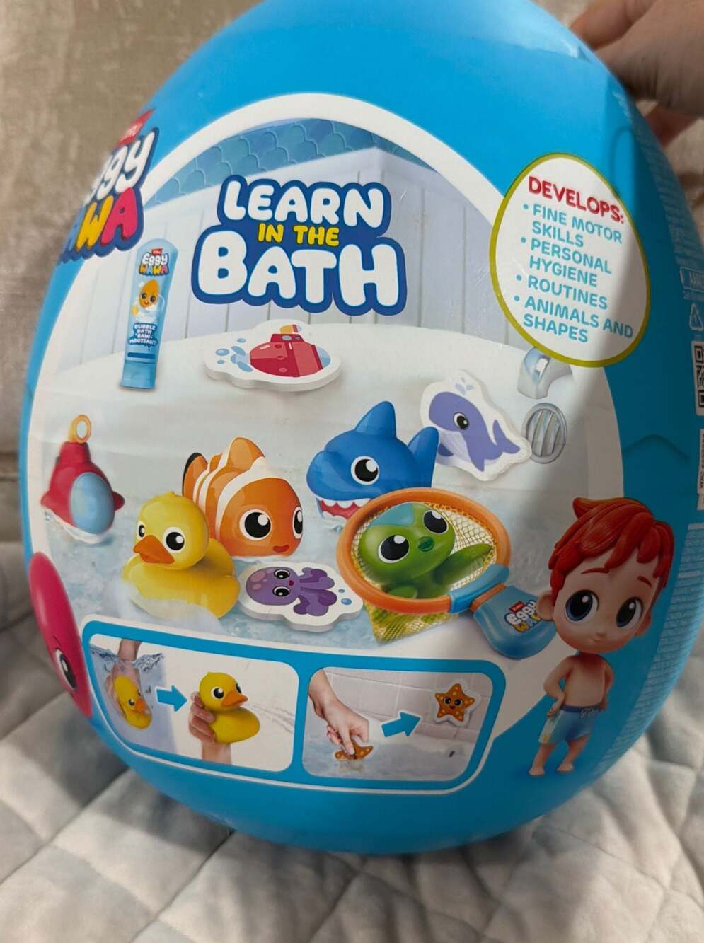 Eggy Wawa Learn in the Bath Surprise Egg by ZURU 19 Surprises - Picture 3 of 5